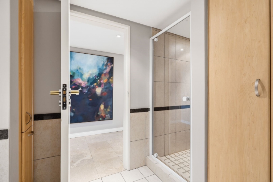 3 Bedroom Property for Sale in Mouille Point Western Cape